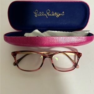 Lilly Pulitzer Cabrey Eyeglasses With Case Lenses are prescription.